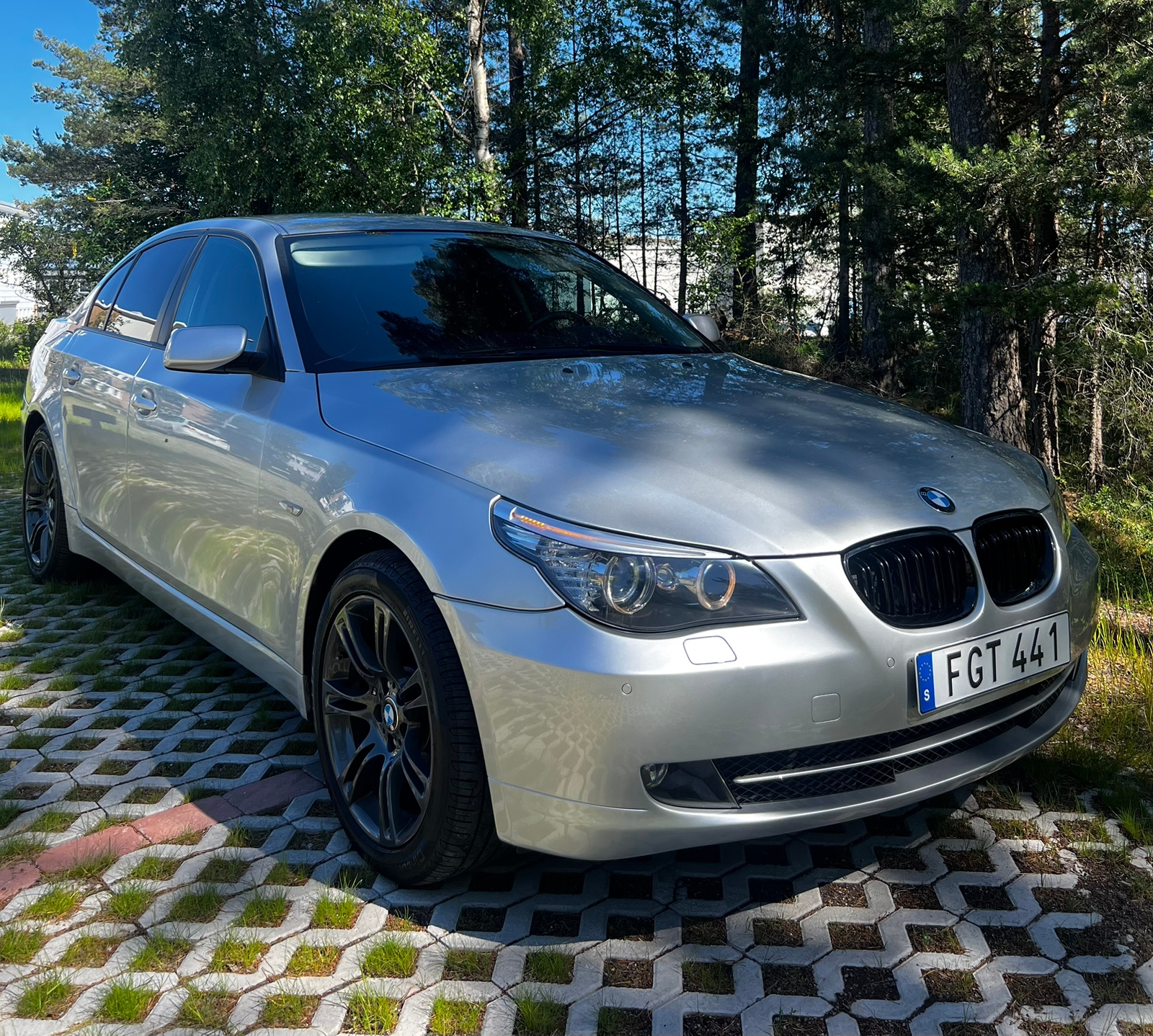 BMW 530