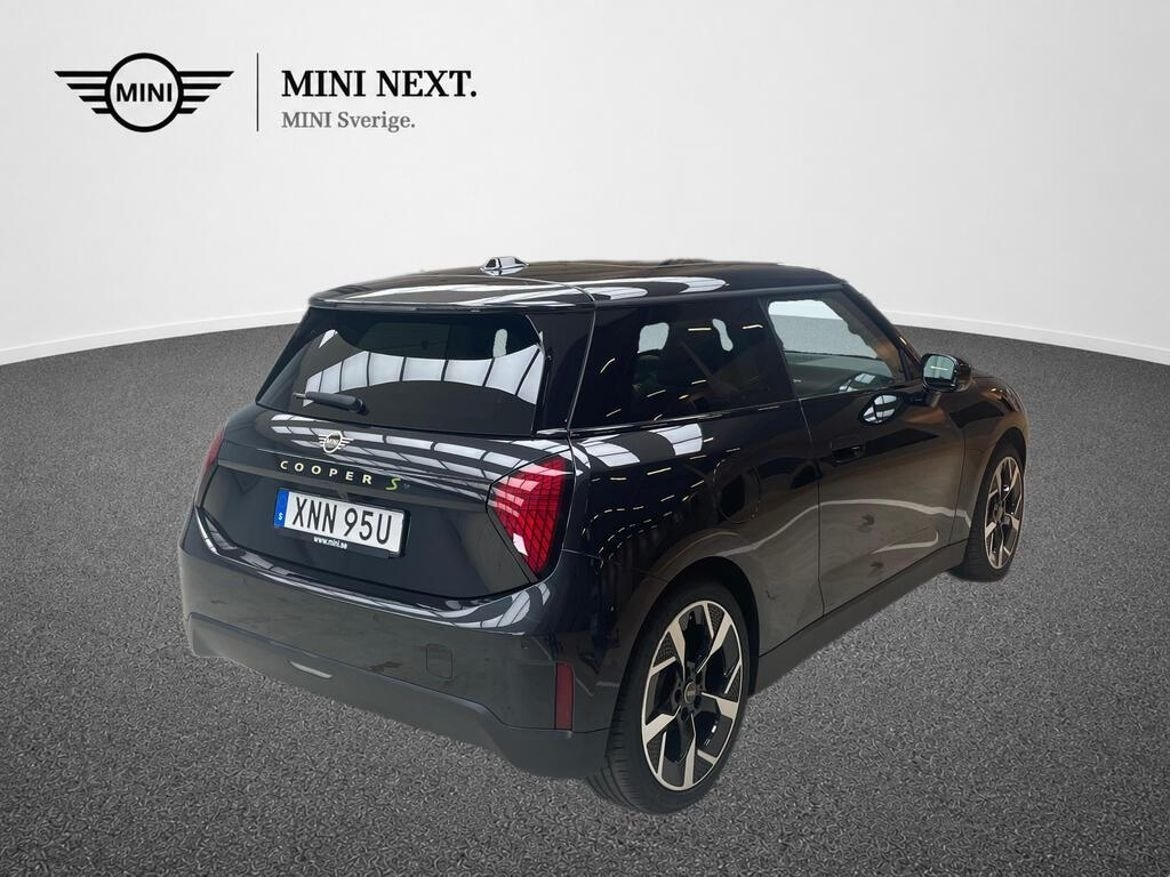 MINI Cooper SE Classic Trim, Paket M 2025, bild 4/15