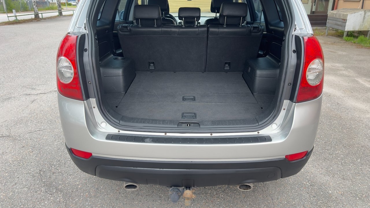 Chevrolet Captiva 2.0 TD VCDi AWD Euro 4 2007, bild 3/9