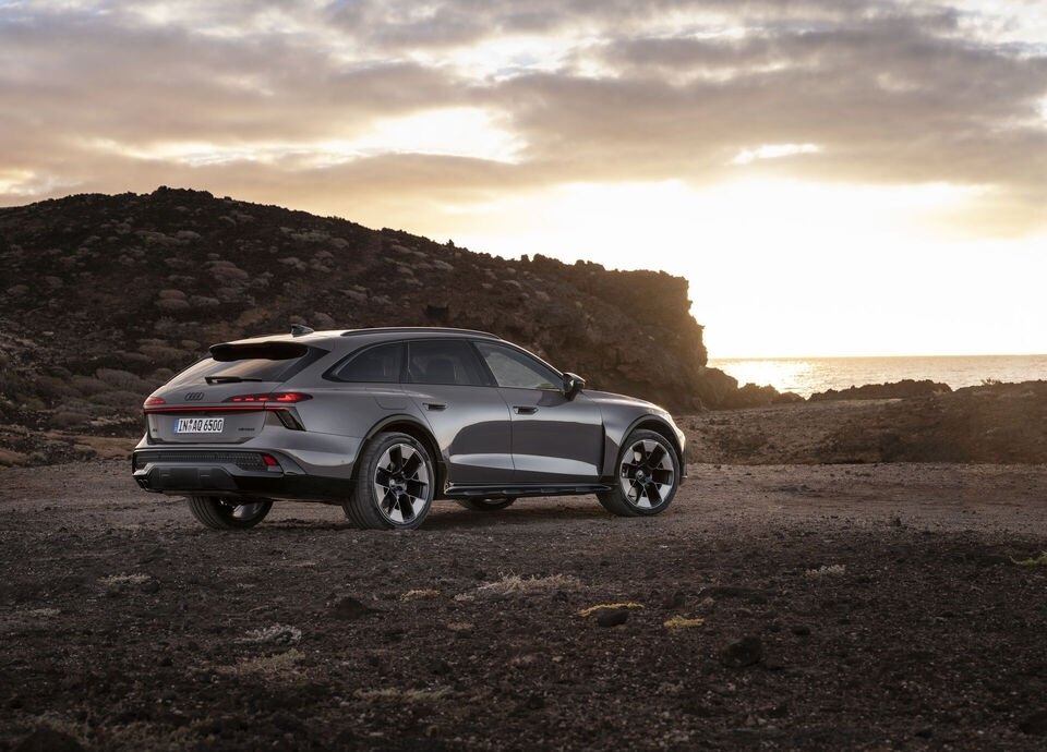 Audi A6 allroad 2027, bild 2/4