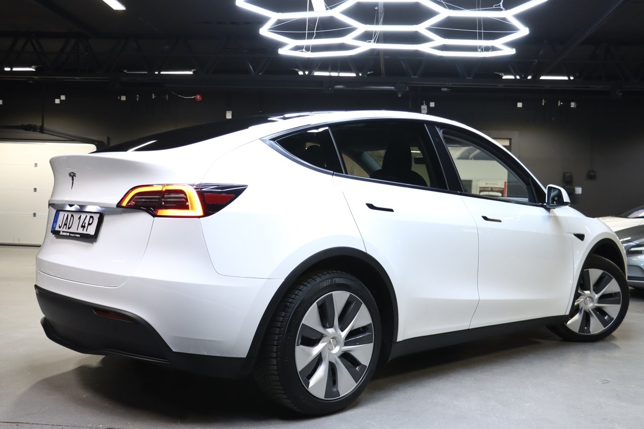 Tesla Model Y 2023, bild 6/38