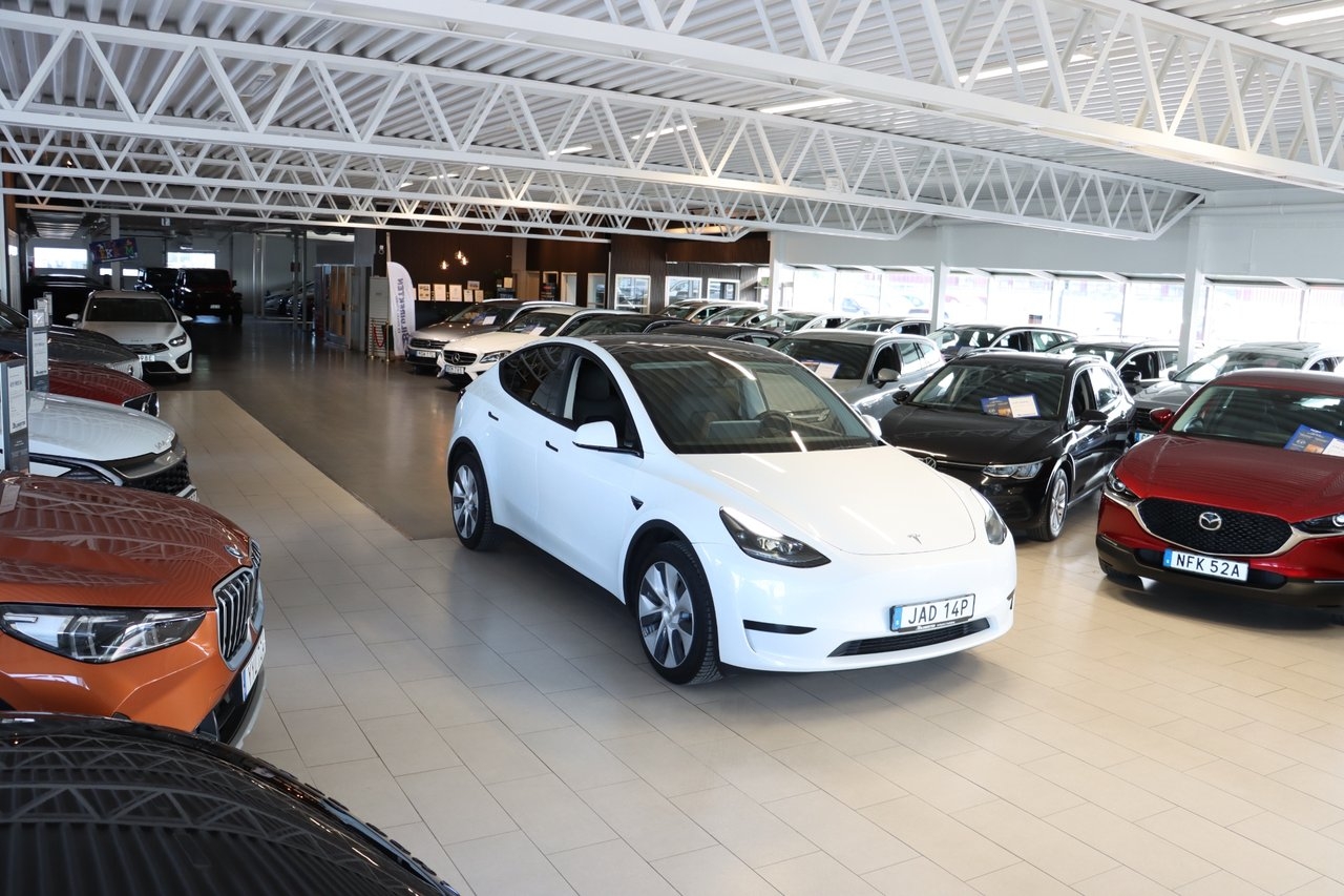 Tesla Model Y 2023, bild 3/38
