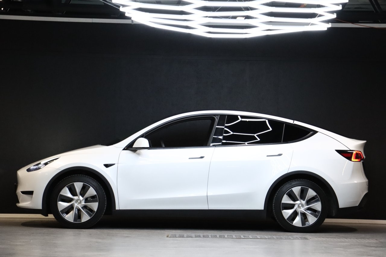 Tesla Model Y 2023, bild 7/38