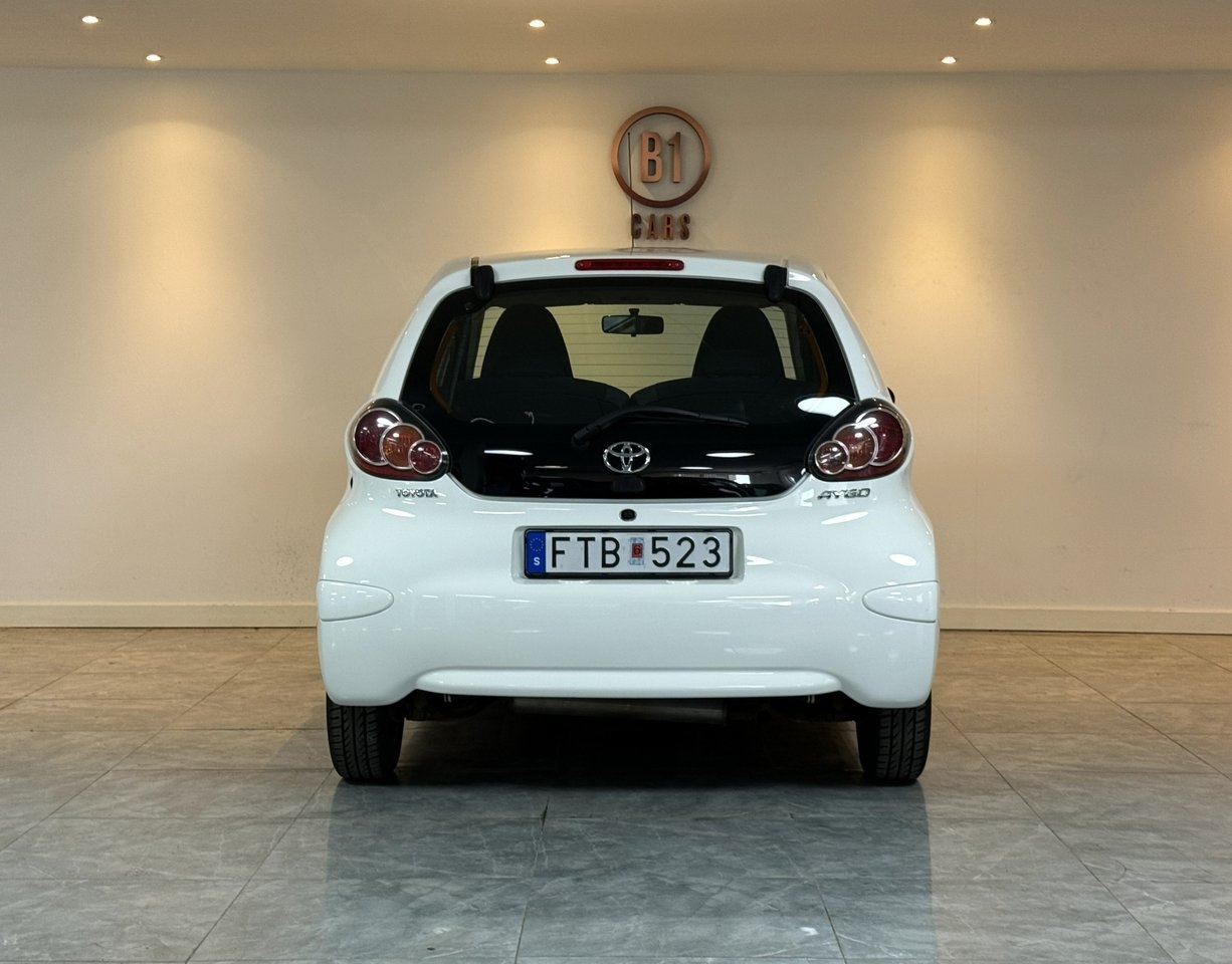 Toyota Aygo 2009, bild 7/10