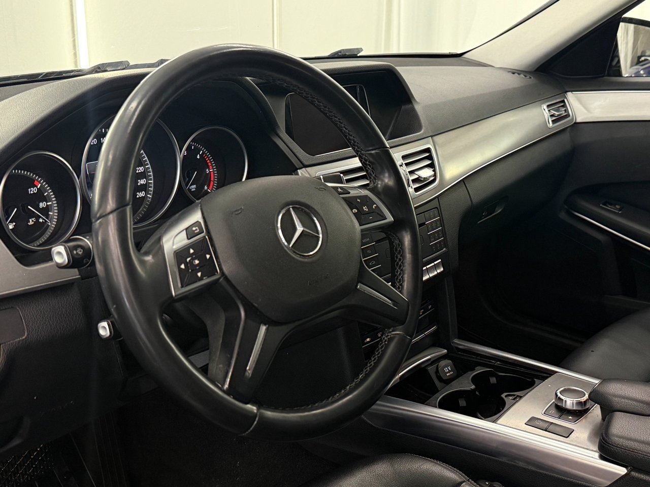 Mercedes-Benz E 2016, bild 7/10