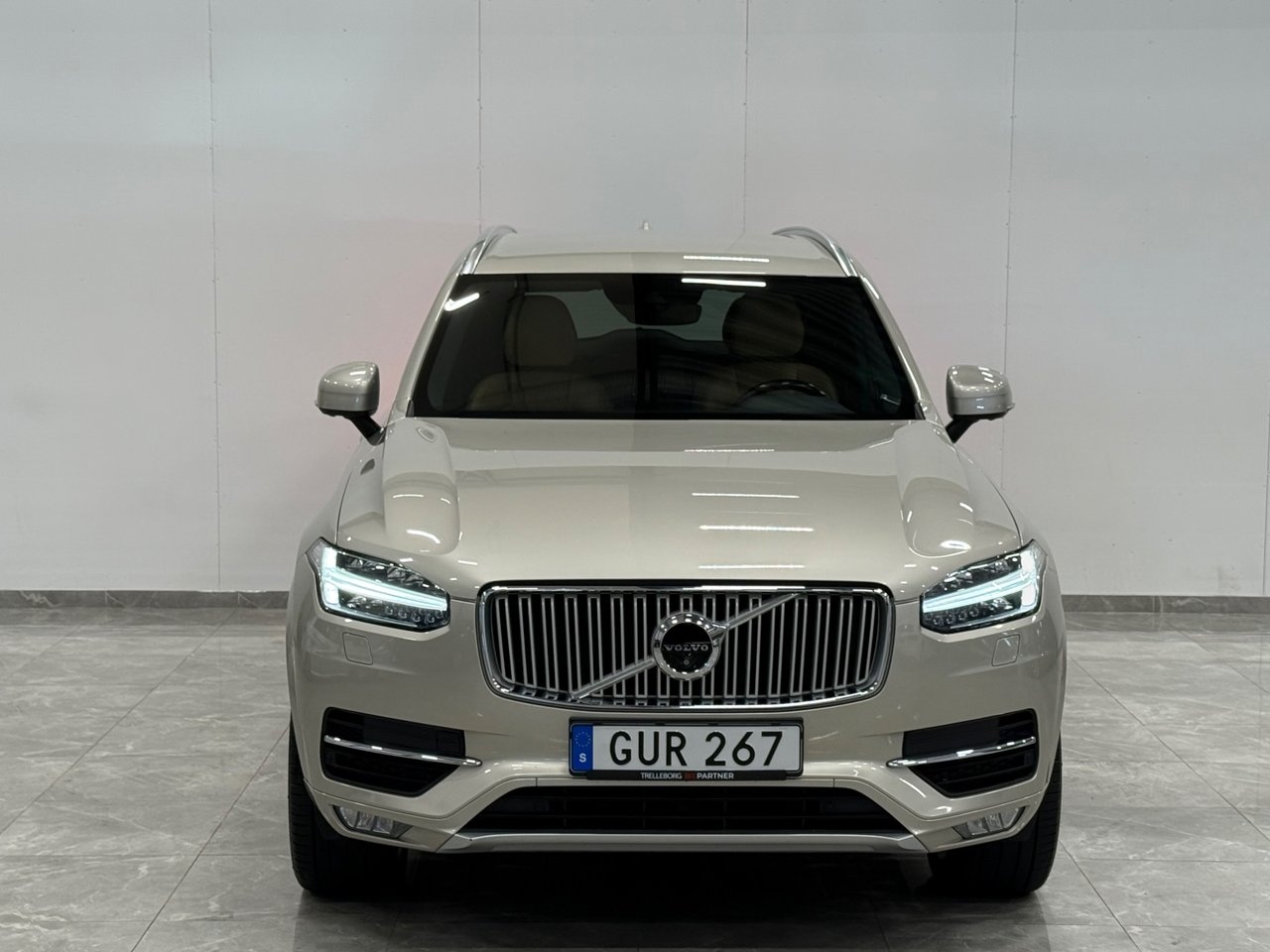 Volvo XC90 D5 AWD Geartronic Inscription 2018, bild 6/32