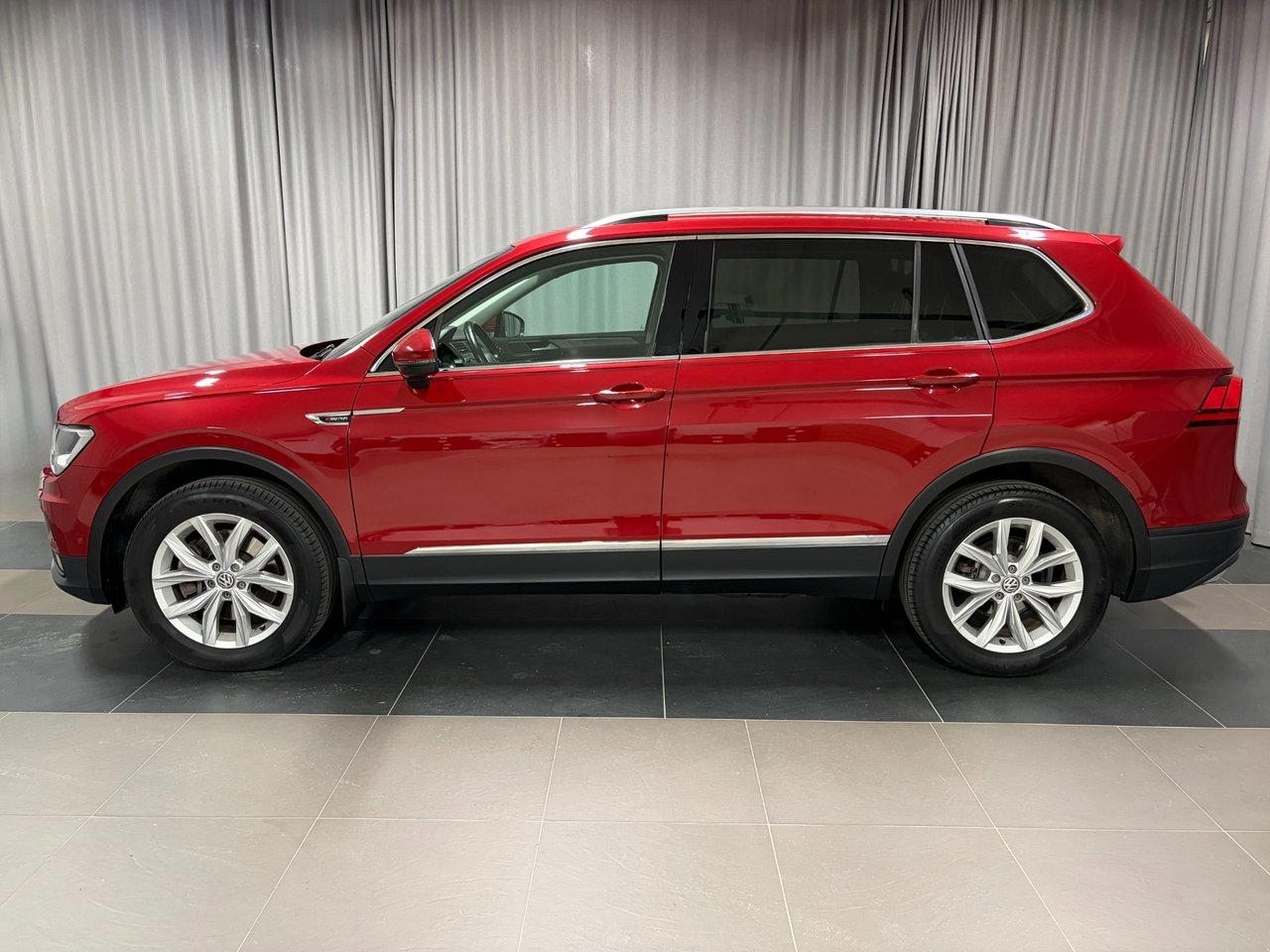 Volkswagen Tiguan Allspace 2019, kuva 2/10