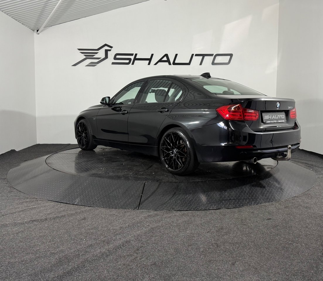 BMW 320 i Sedan Sport line Euro 6 2013, bild 7/10