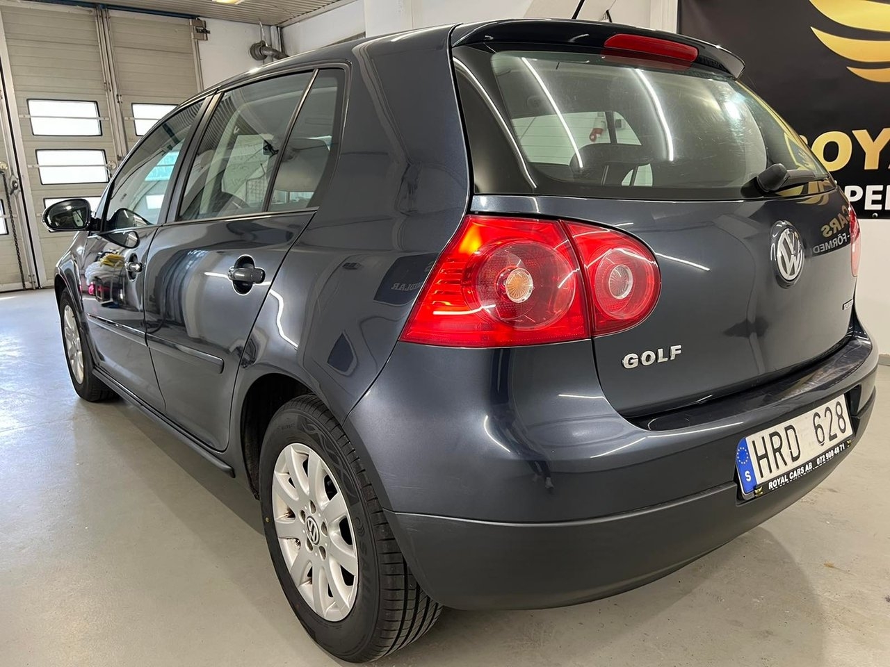 Volkswagen Golf 2009, kuva 4/10
