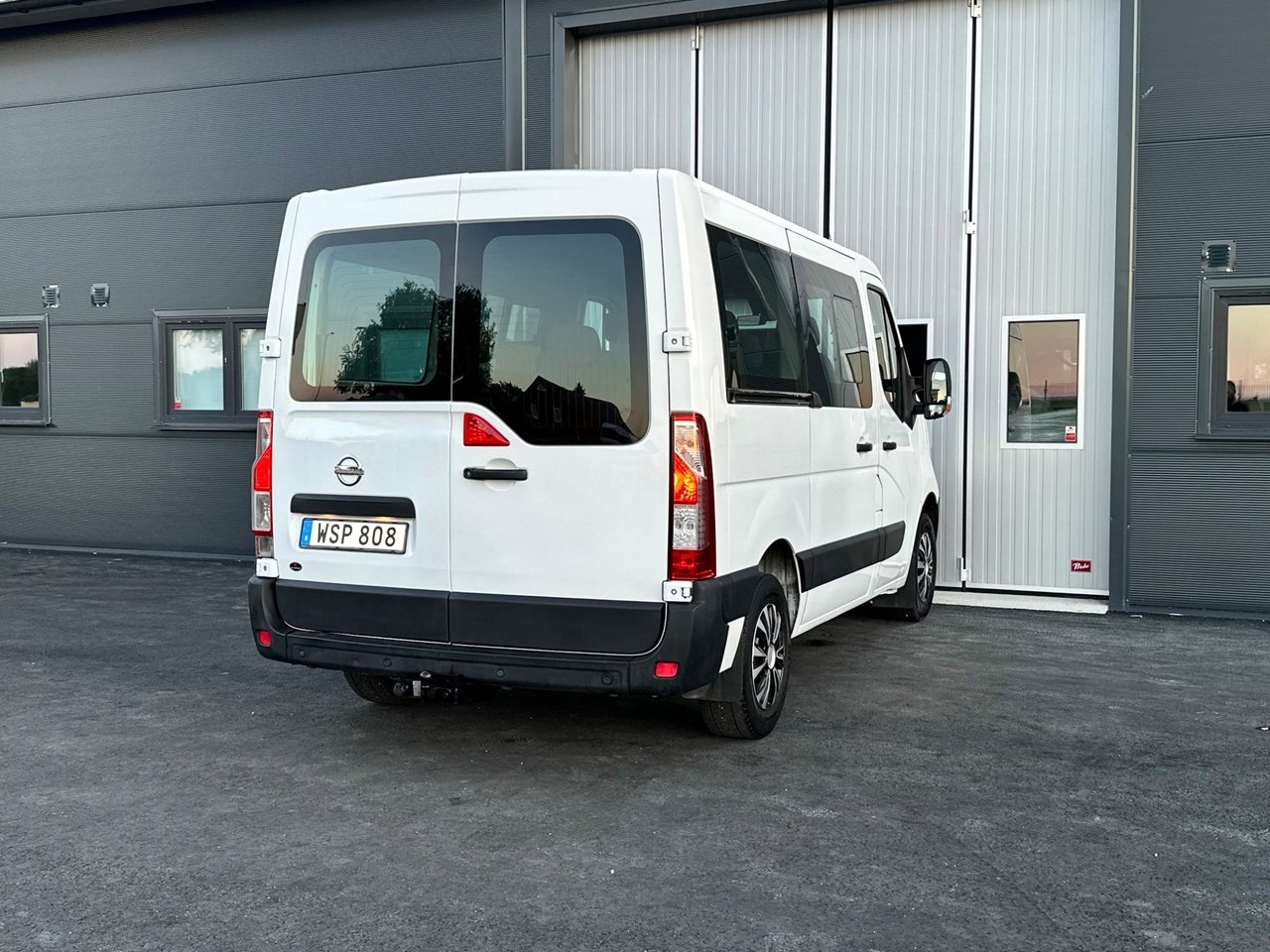 Nissan NV400 2016, bild 5/10
