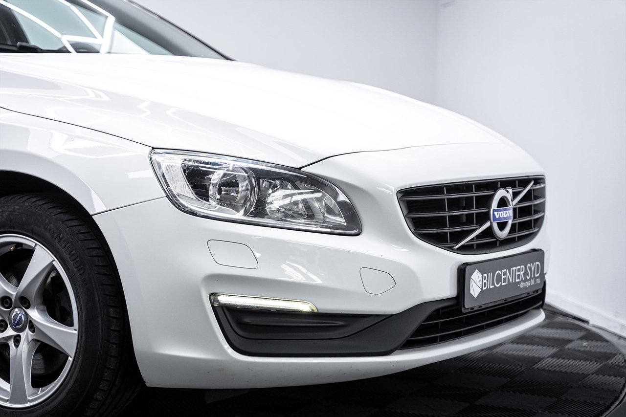 Volvo V60 D2 Manuell 2017, bild 5/10