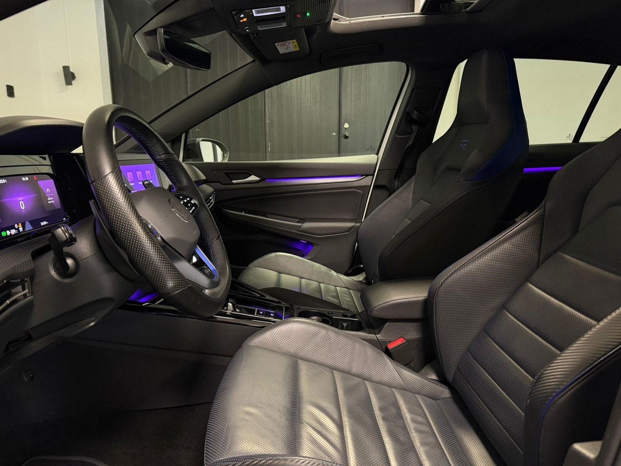 Volkswagen Golf 2023, kuva 7/10