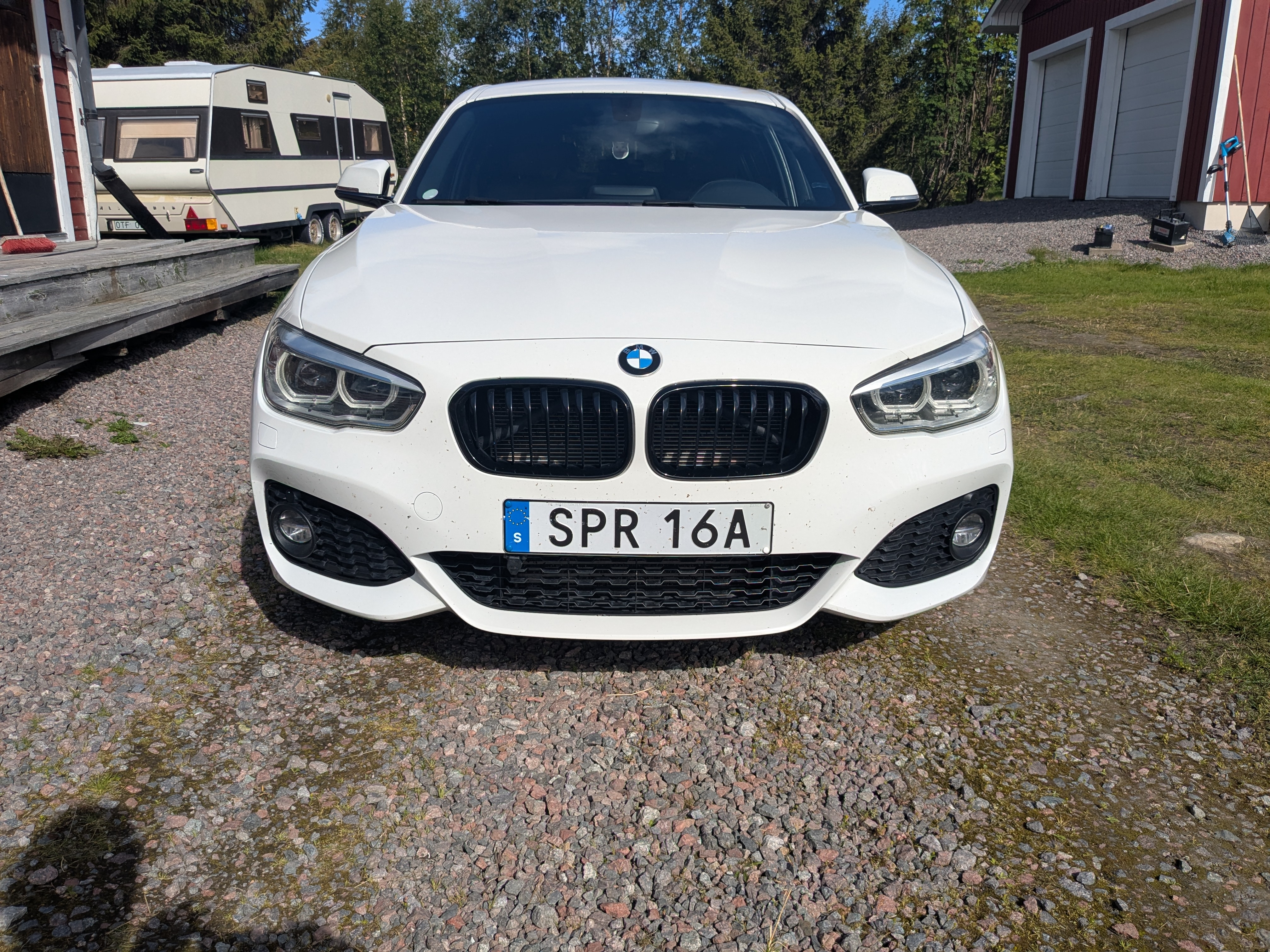 BMW 120 2019, kuva 2/8