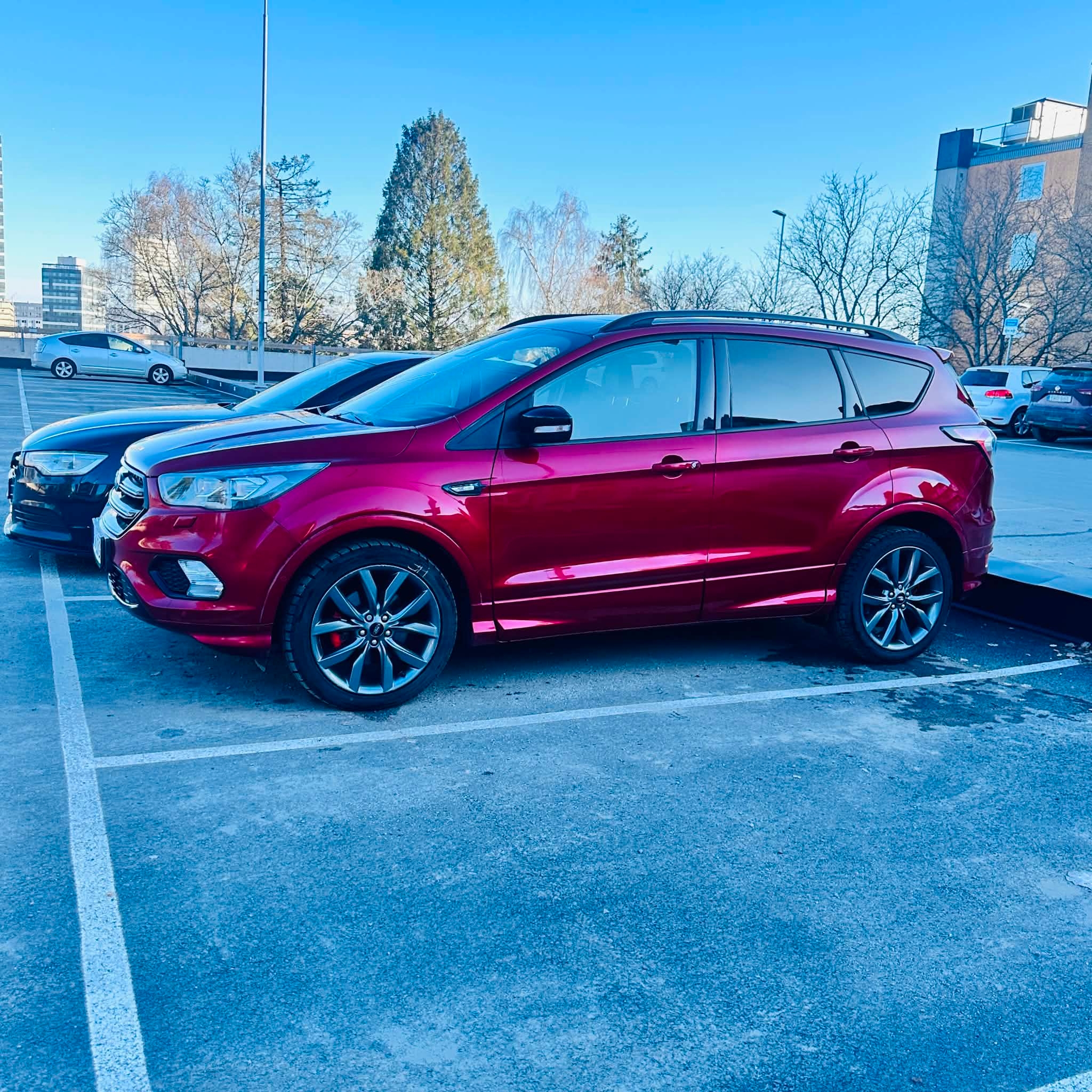 Ford Kuga 1.5 EcoBoost SelectShift 2019, bild 6/7