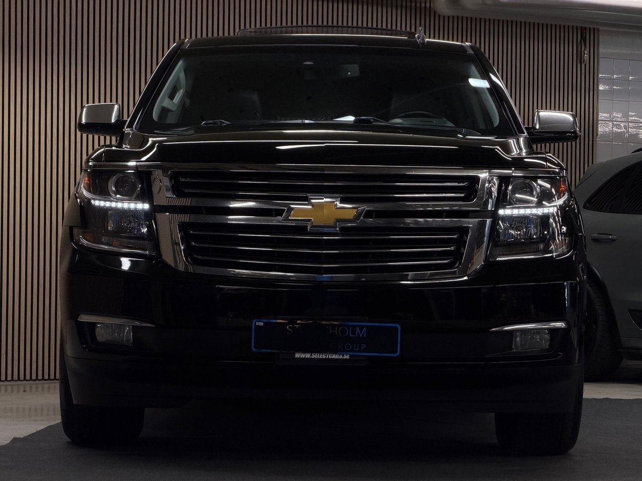 Chevrolet Suburban 2015, bild 2/10