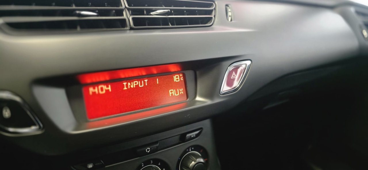 Citroen C3 1.2 PureTech VTi 82 Manuell 2013, bild 7/10