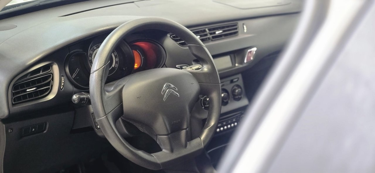 Citroen C3 1.2 PureTech VTi 82 Manuell 2013, bild 6/10