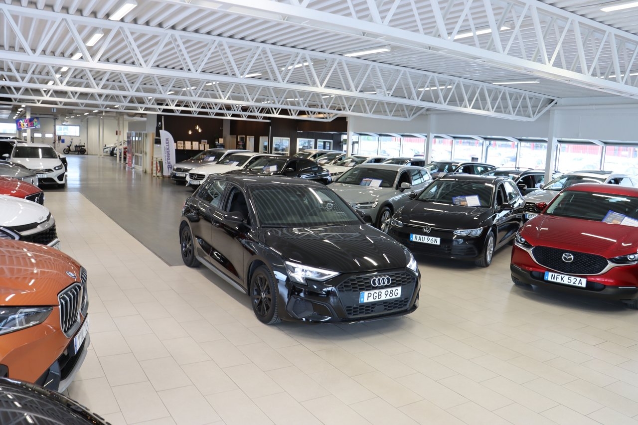 Audi A3 2021, kuva 3/30