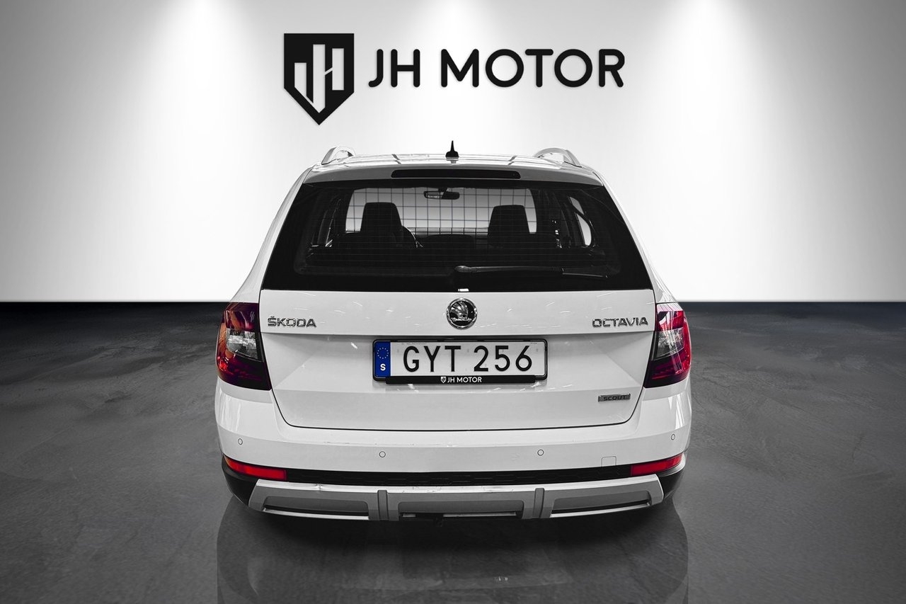 Skoda Octavia 2019, photo 6/18