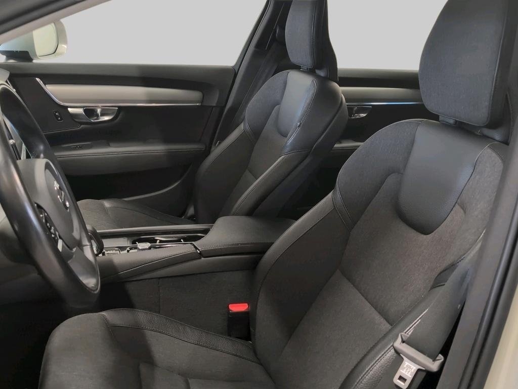 Volvo V90 Cross Country 2022, kuva 5/10