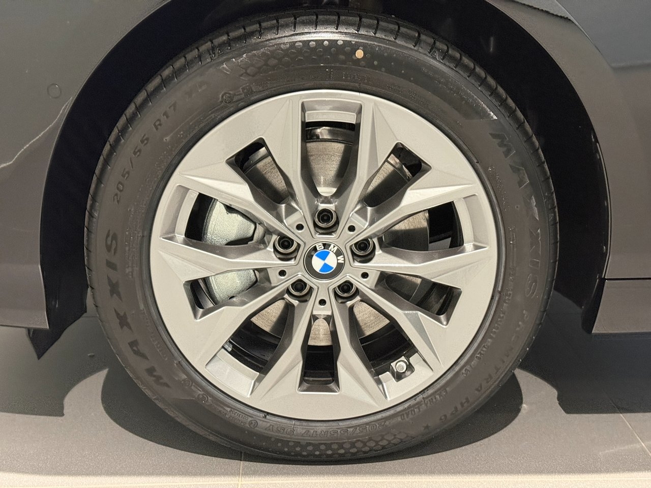 BMW 120 2026, bild 5/10