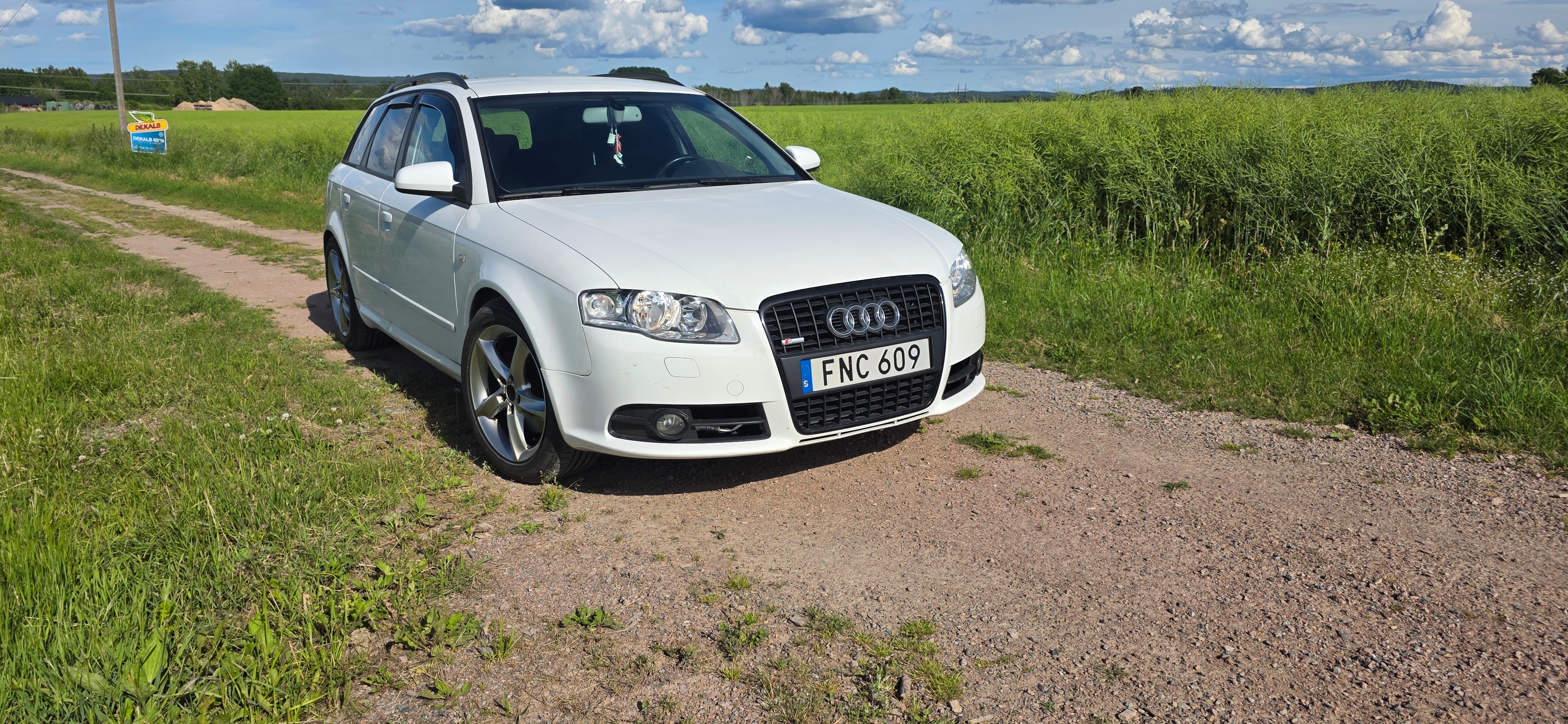 Audi A4 Avant 2.0 TDI quattro Manuell 2007, bild 3/10