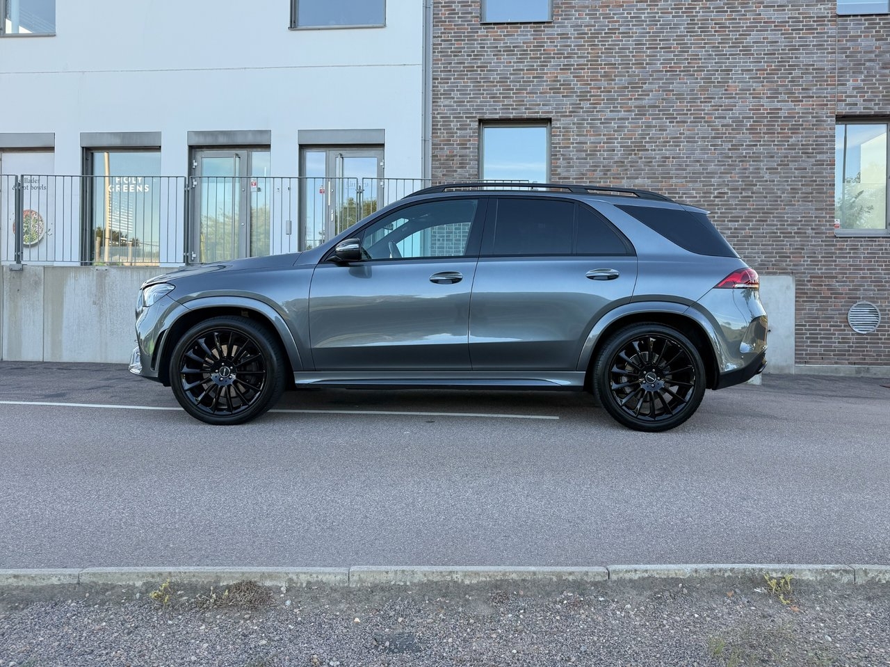Mercedes-Benz GLE 2020, kuva 6/9