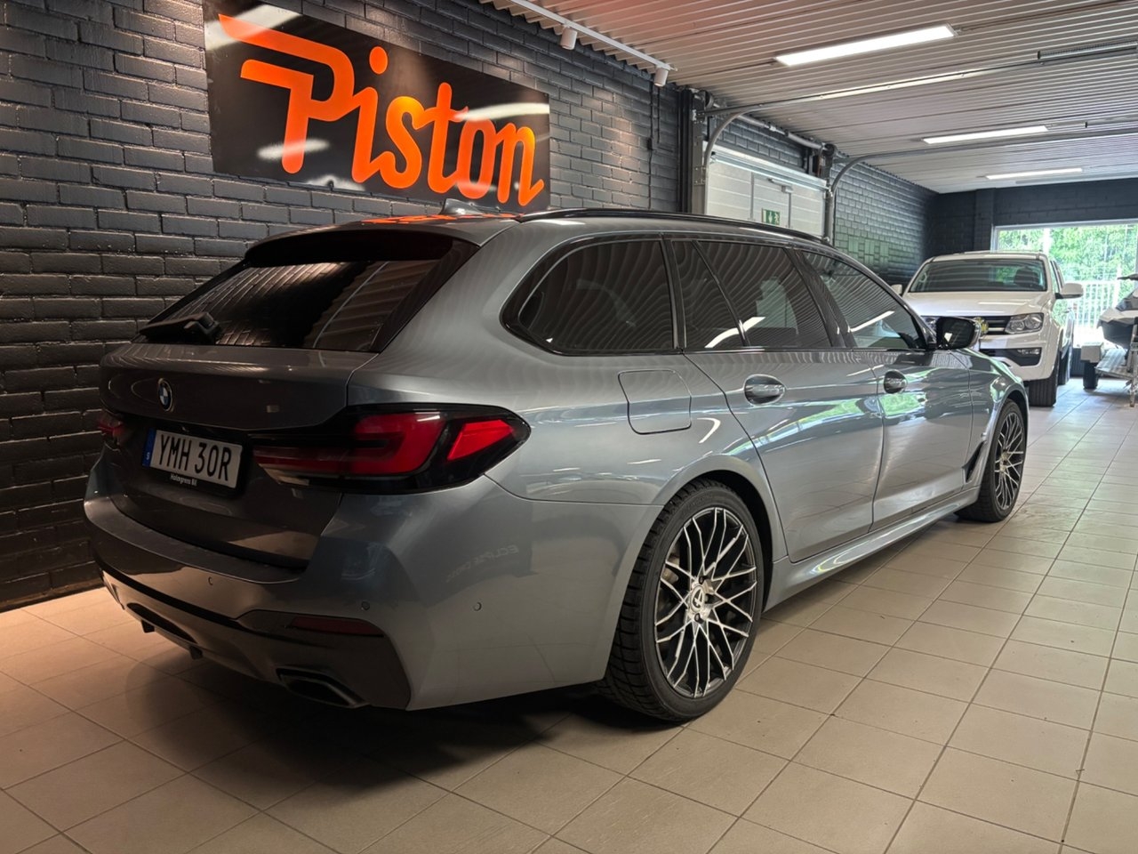 BMW 520 2021, bild 4/9