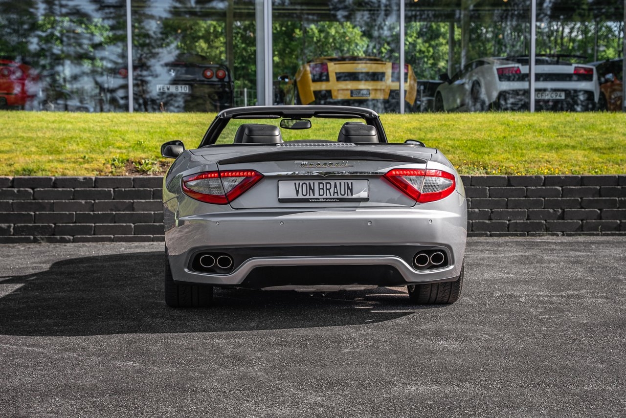 Maserati GranCabrio Sport 4.7 V8 2012, bild 6/21