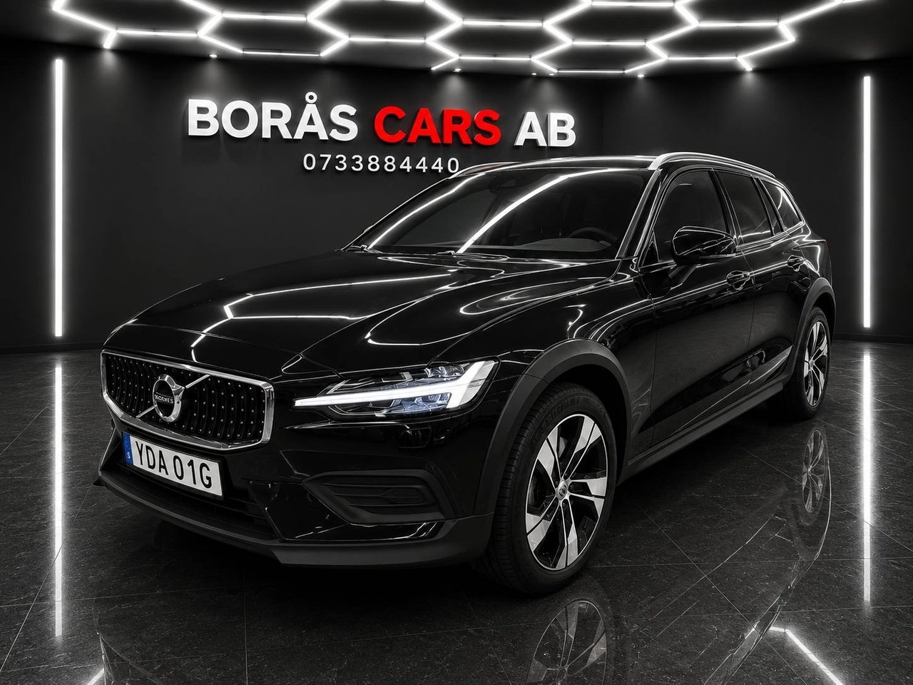 Volvo V60 Cross Country 2020, kuva 3/10