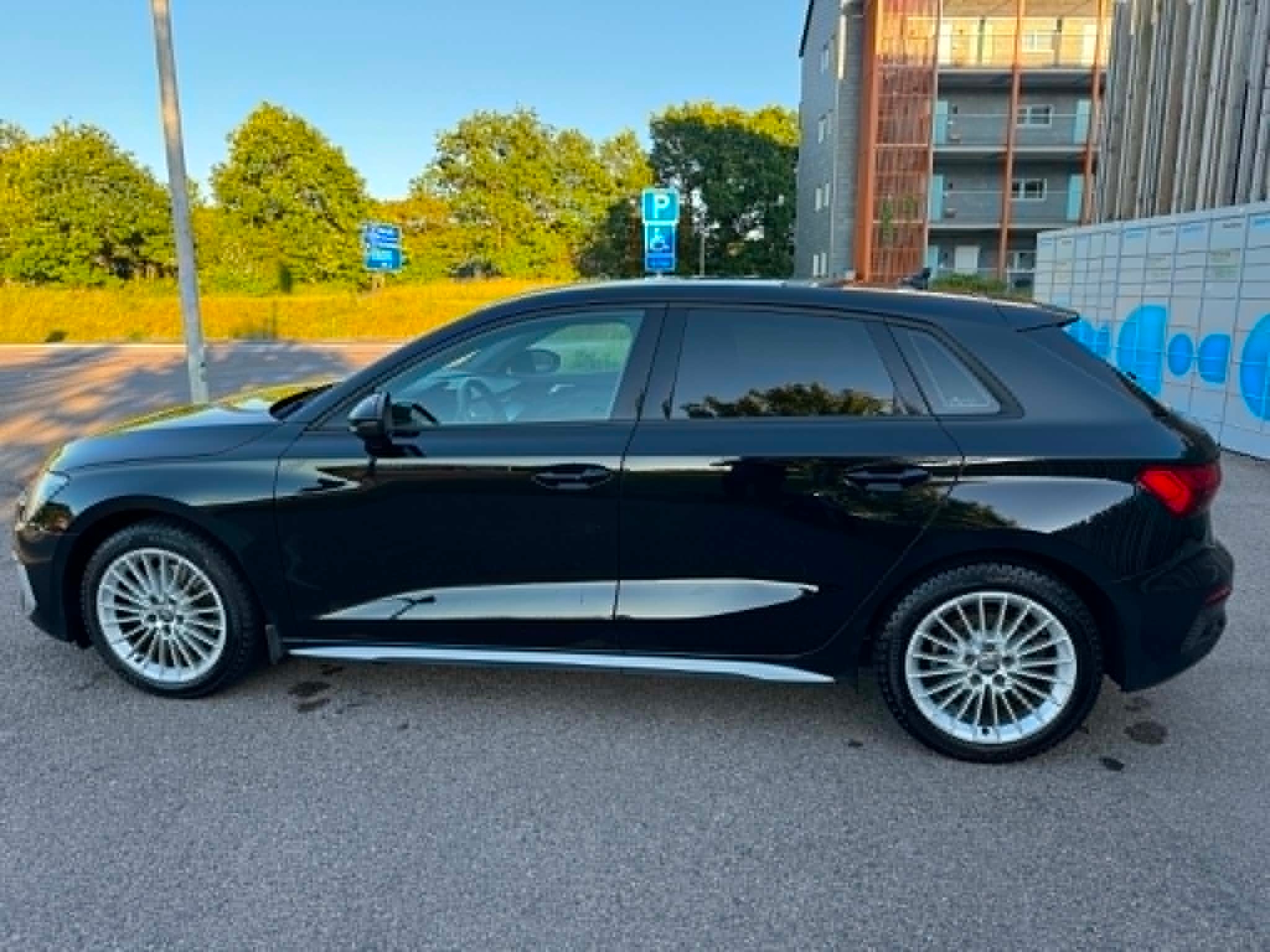Audi A3 Sportback 35 TFSI S Tronic 2021, bild 4/10