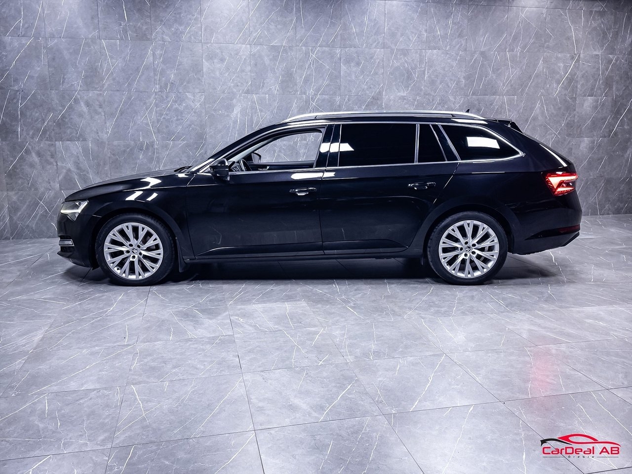 Skoda Superb Kombi 2.0 TDI 4 2021, photo 4/10