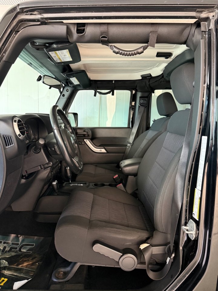 Jeep Wrangler 2012, bild 6/10
