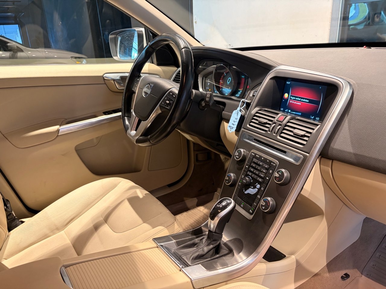 Volvo XC60 D4 Automat 2014, bild 5/25