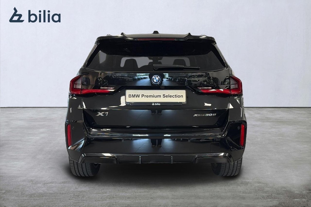 BMW X1 xDrive 30e M-Sport Pro 2025, bild 4/18