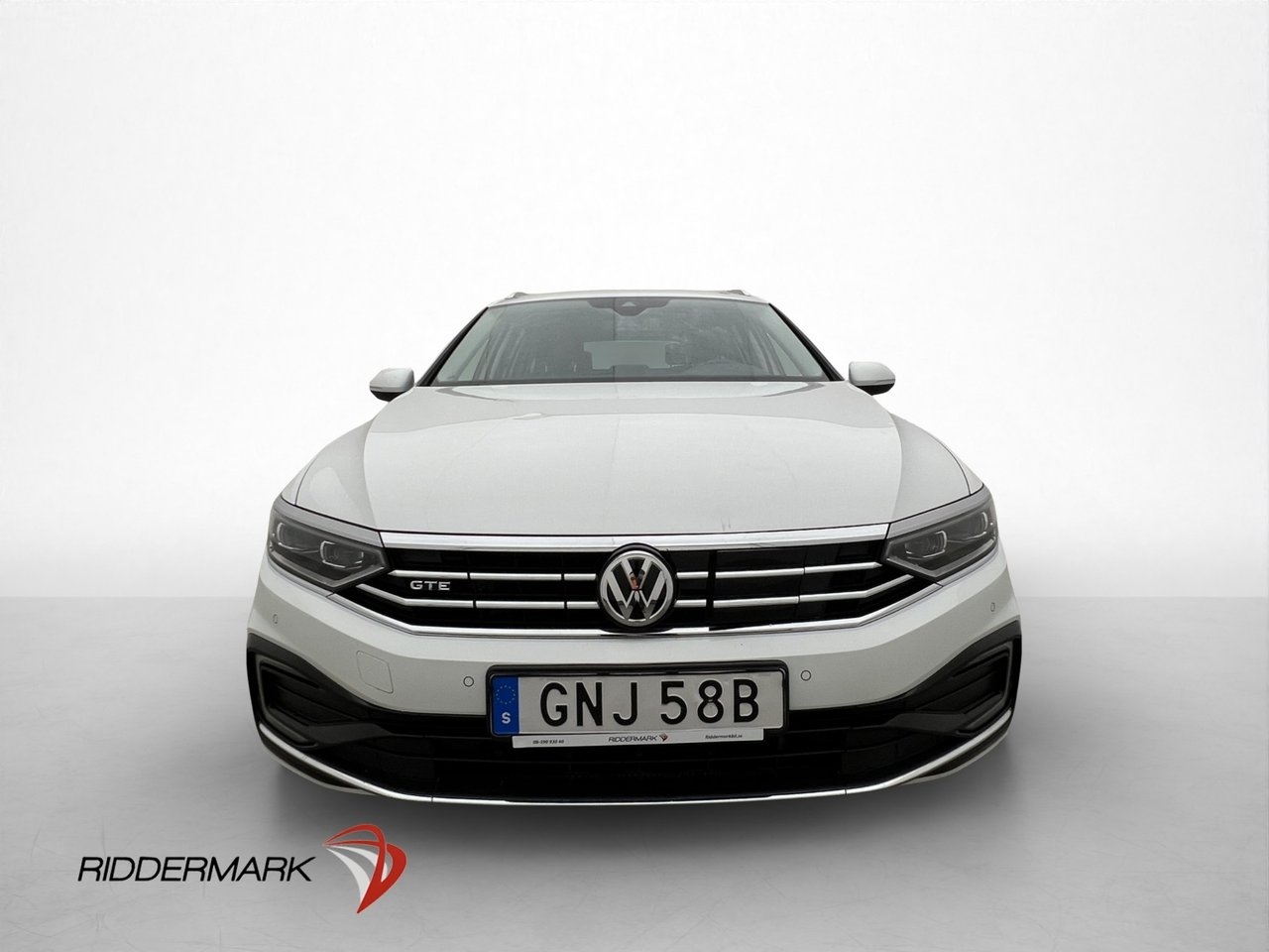 Volkswagen Passat GTE 218hk Värmare 2020, bild 2/37