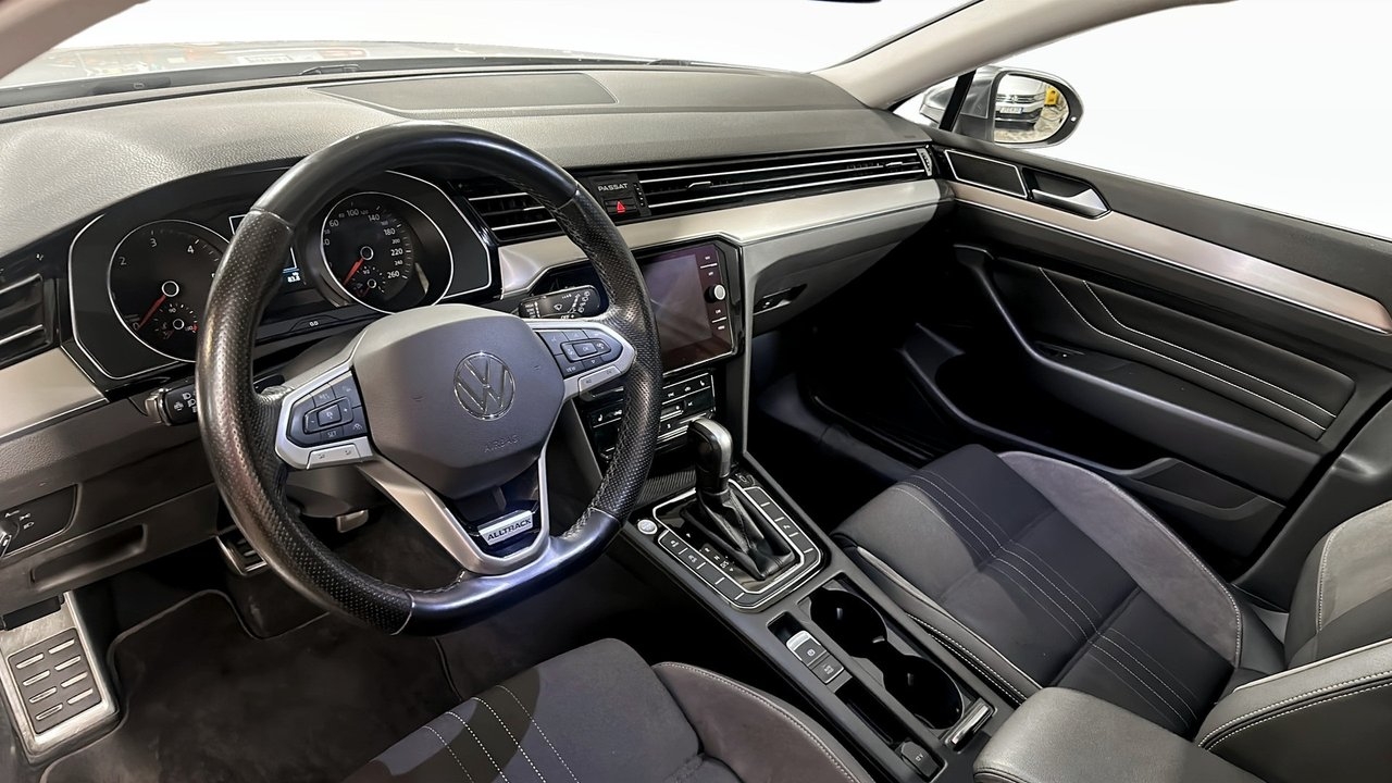 Volkswagen Passat 2021, bild 7/10