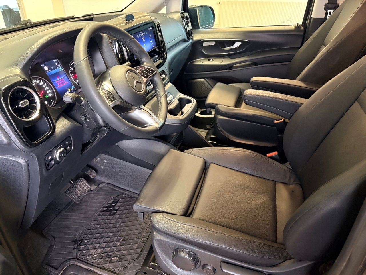 Mercedes-Benz Vito 2026, bild 5/28