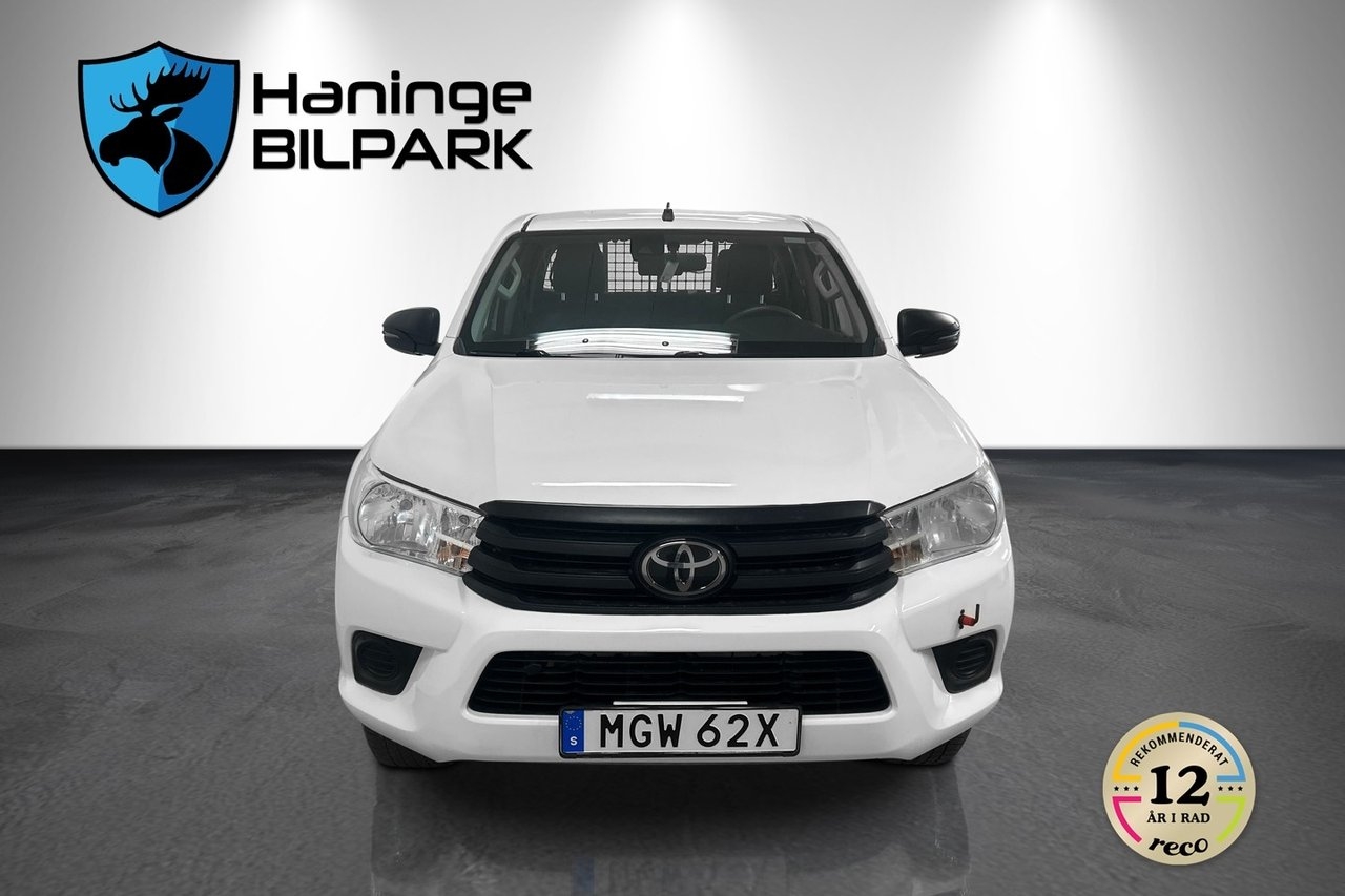 Toyota HiLux Dubbelhytt 2.4AWD/SUPERDEAL 2021, bild 3/10