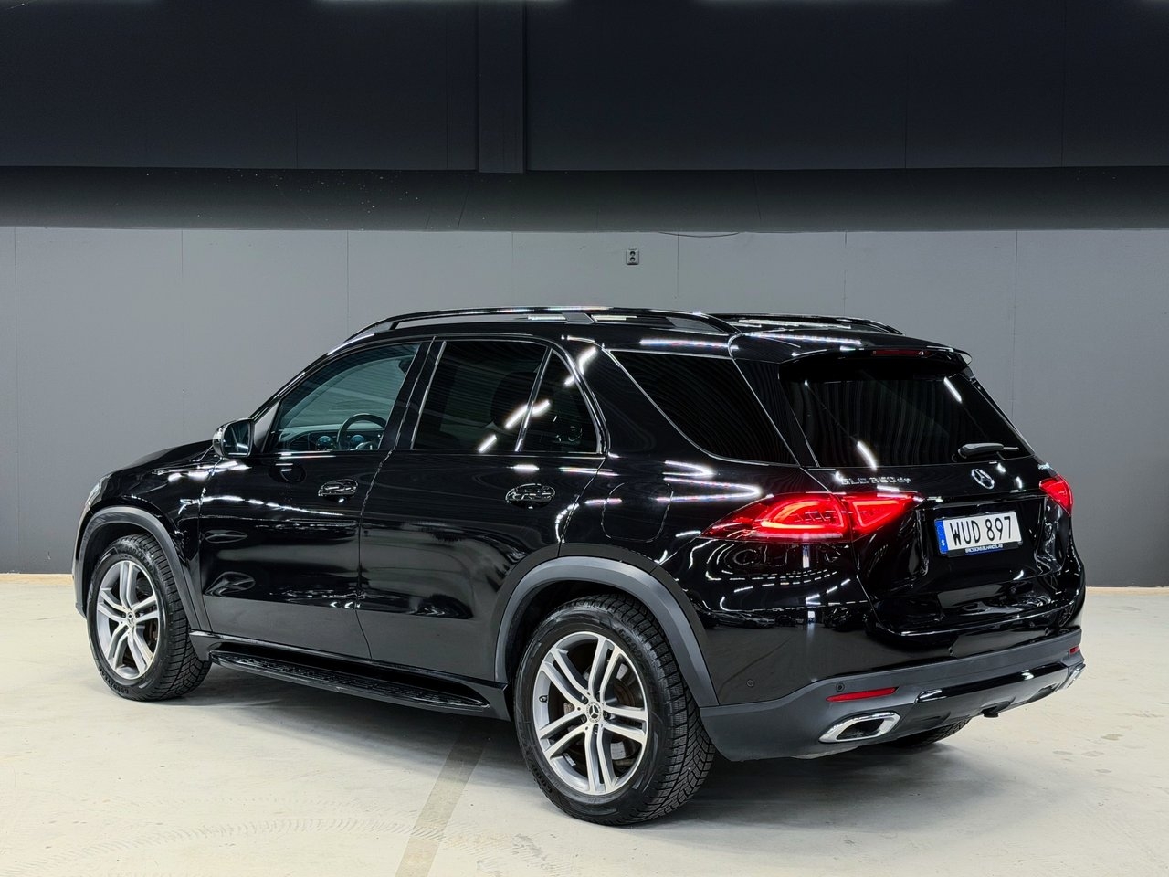Mercedes-Benz GLE 2021, kuva 2/10