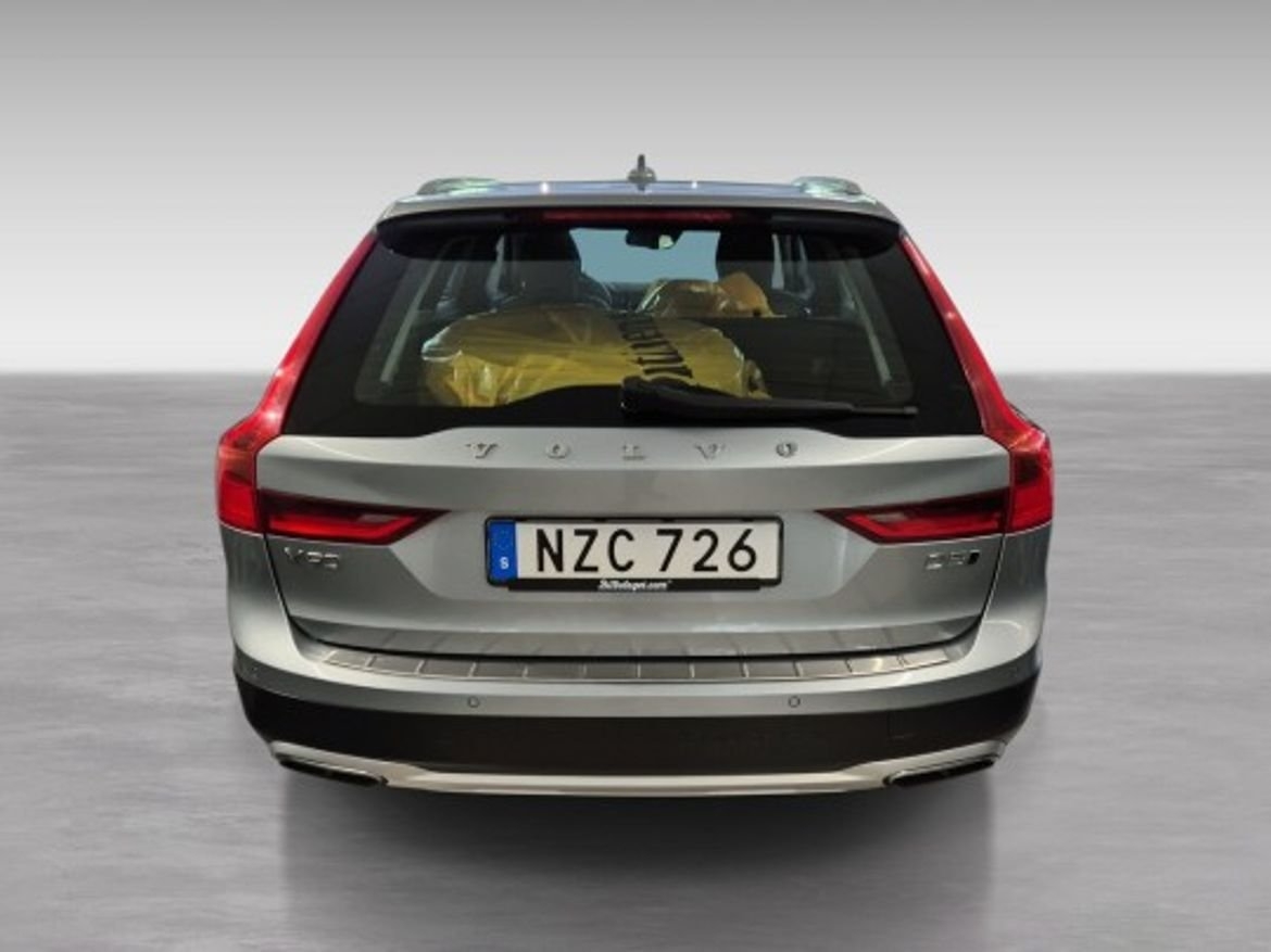 Volvo V90 Cross Country 2019, photo 6/9