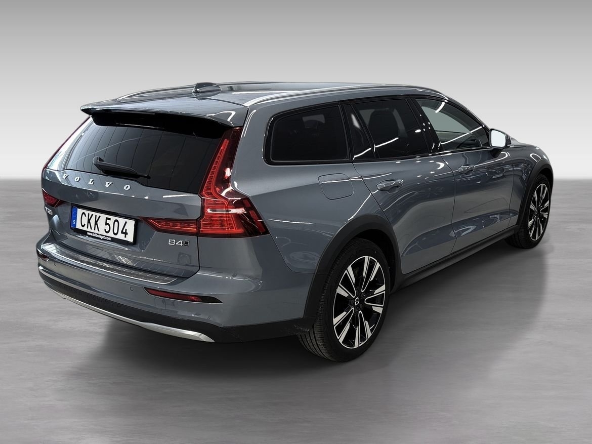 Volvo V60 Cross Country 2024, kuva 5/10