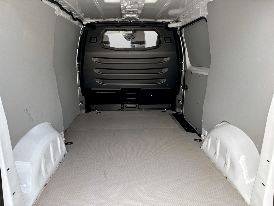 Peugeot e-Expert L2 2026, kuva 6/10