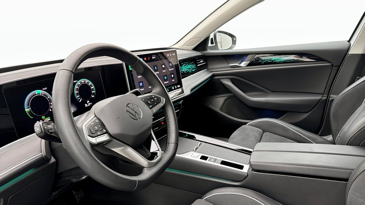 Volkswagen Passat 2025, bild 7/10