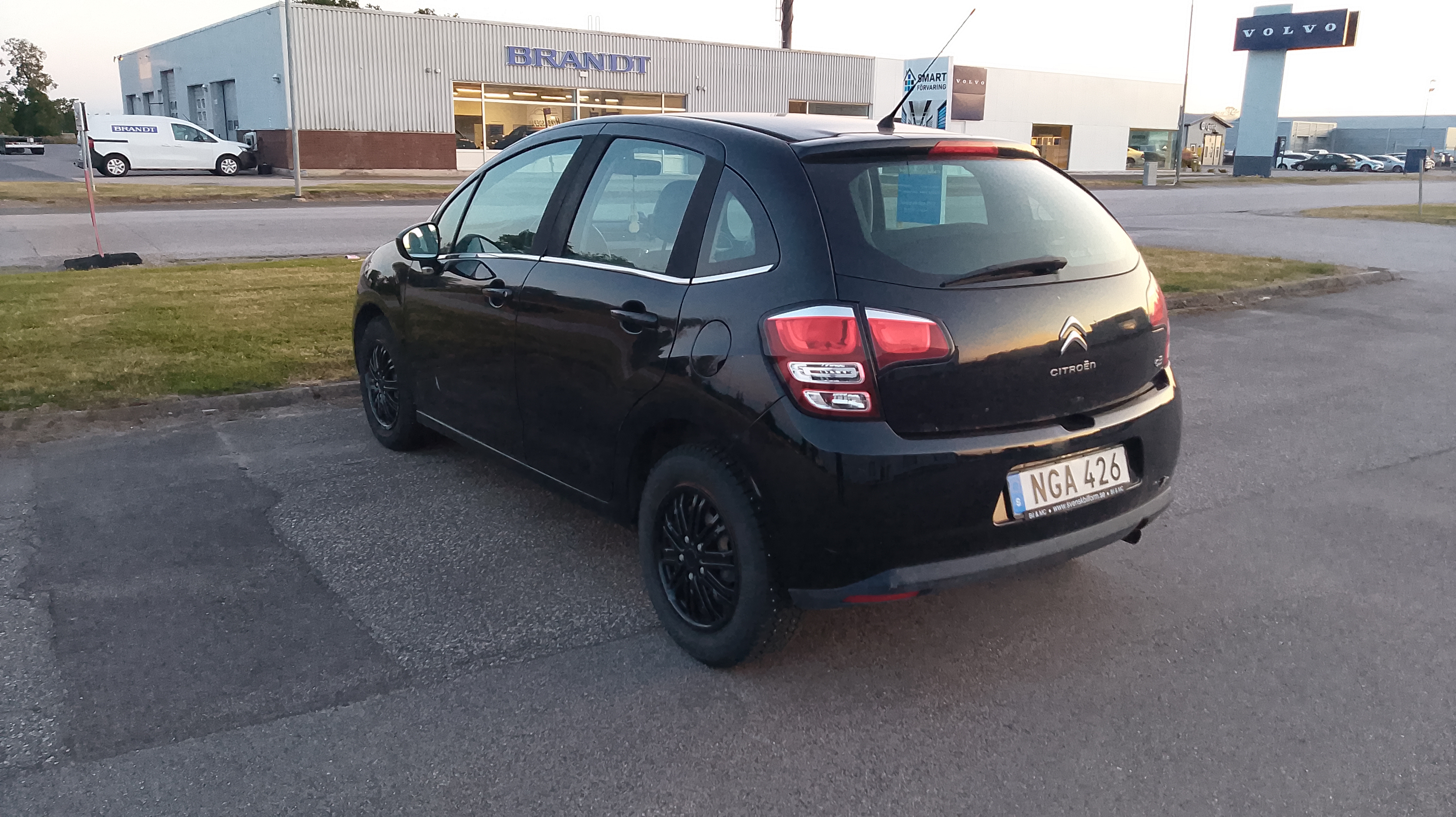 Citroen C3 1.2 PureTech VTi 82 Manuell 2016, bild 3/7
