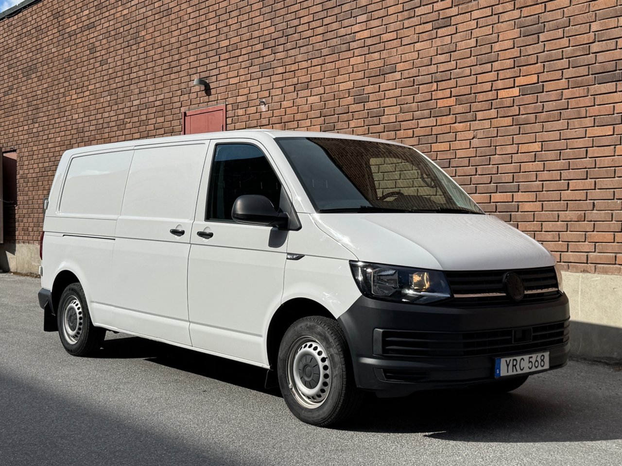 Volkswagen Transporter 2019, bild 7/10