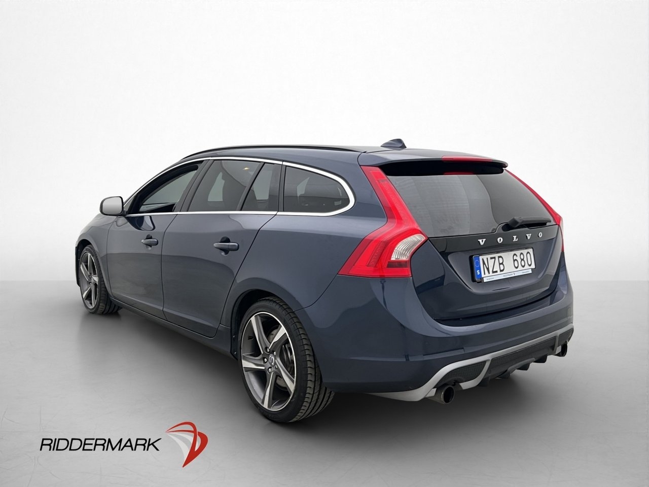 Volvo V60 2012, kuva 5/28