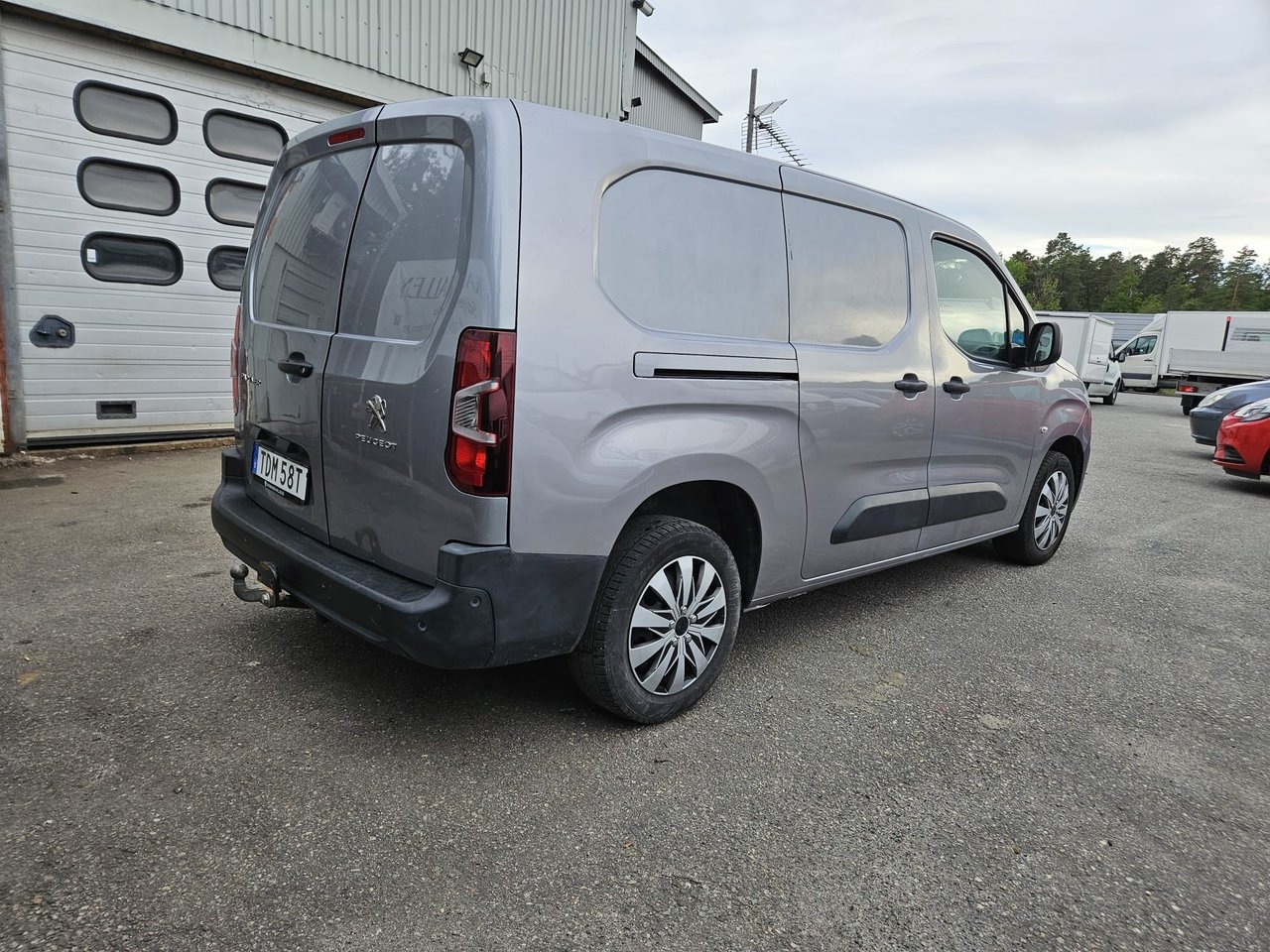 Peugeot Partner 2020, bild 7/25