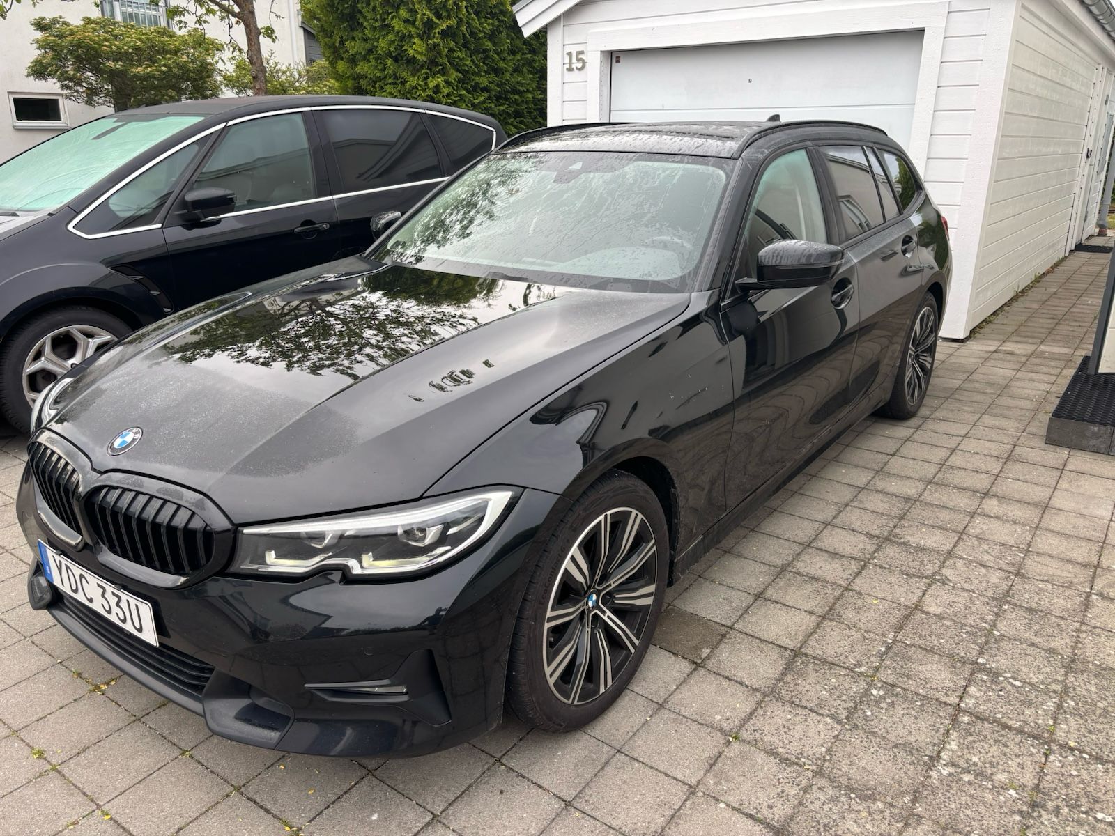 BMW 330 i Touring Steptronic 2020, bild 2/6