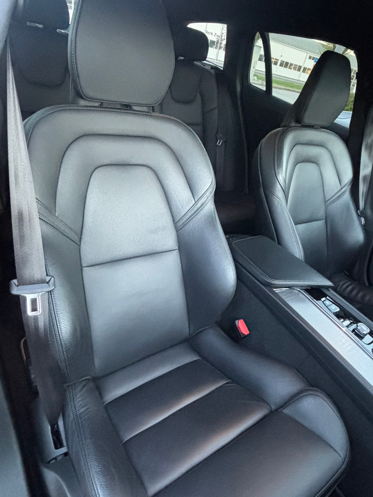 Volvo V60 T5 R-Design 2019, bild 7/8